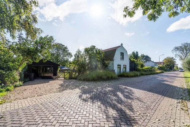 Prachtig vernieuwde landelijke woning in Terhofstede