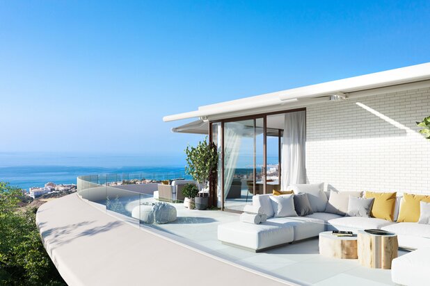 Licht penthouse met uitzicht op zee in de exclusieve urbanisatie El Higuerón, Benalmádena