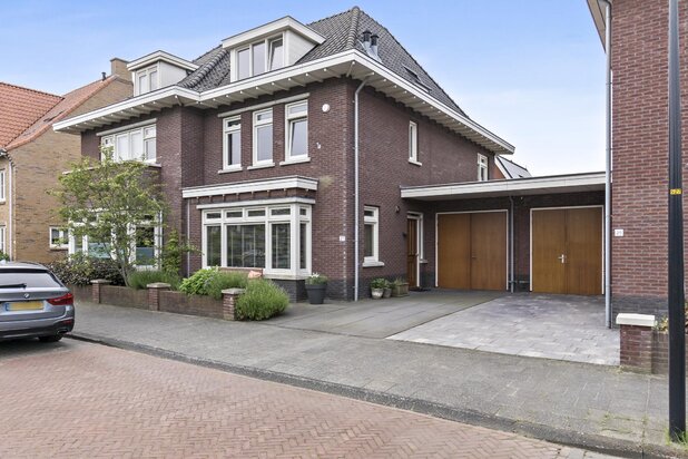 Villa te koop in 'S-GRAVENHAGE met referentie 19507203888