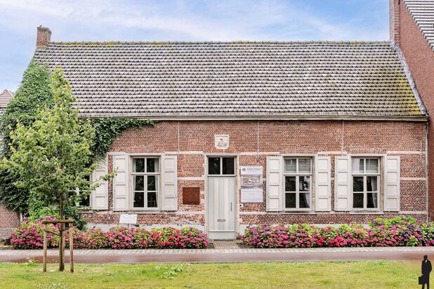 Historische hoeve met bijgebouwen! 