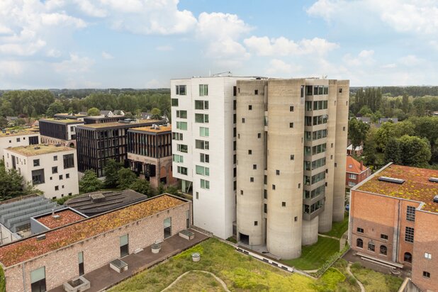 UNIEK APPARTEMENT IN DE KANAALSITE VAN AXEL VERVOORDT