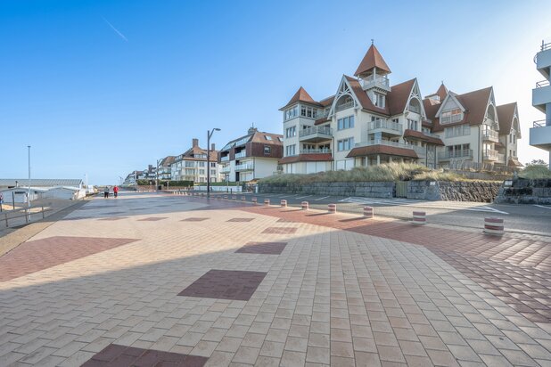 Apartment for sale at Knokke-Heist with reference 19507261285