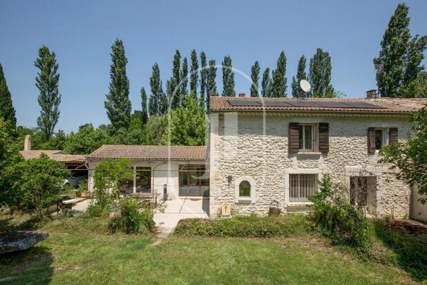 Boerderij te koop in Saint-Rémy-de-Provence