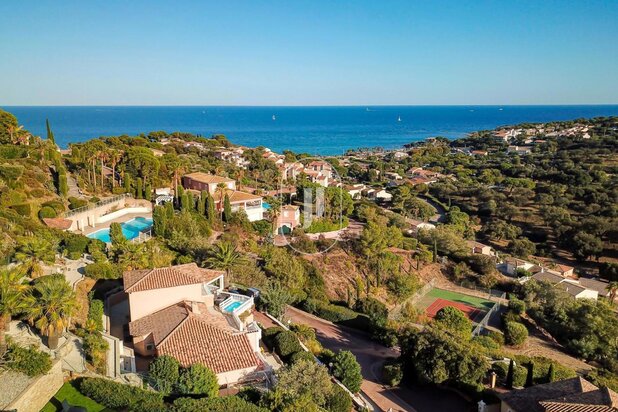 Charming Provençal villa for sale in Les Issambres