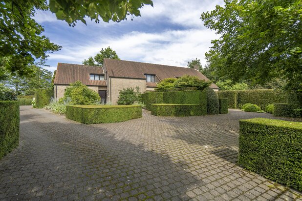 Villa exclusive à vendre à Lievegem