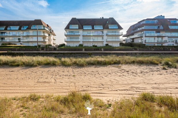 Tuinappartement in een standingvolle residentie aan de wandeldijk van het Zoute...