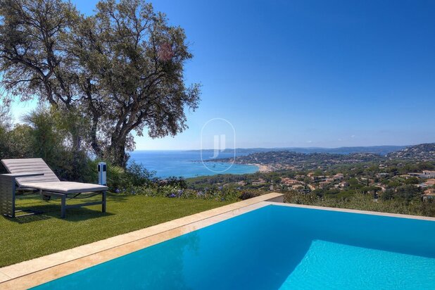 Sublime villa with panoramic sea view for sale in Sainte-Maxime