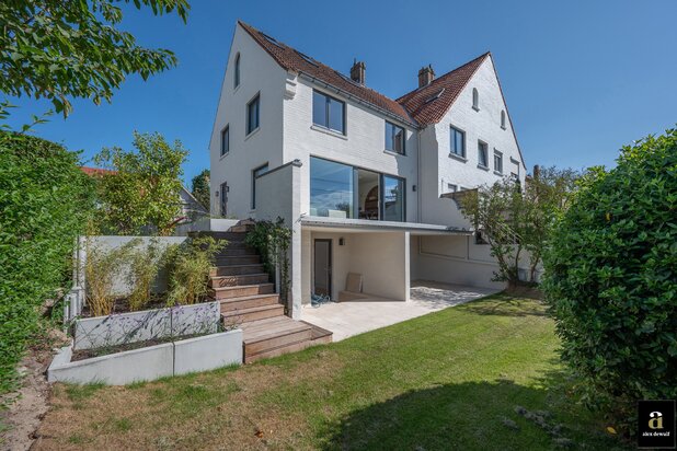 Moderne Koppelwoning in Duinbergen, op Loopafstand van Strand en Zee