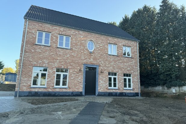 Prachtige en  ruime nieuwbouw villa te Huldenberg