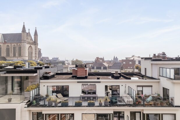 Exclusieve penthouse gelegen in het hartje van Gent