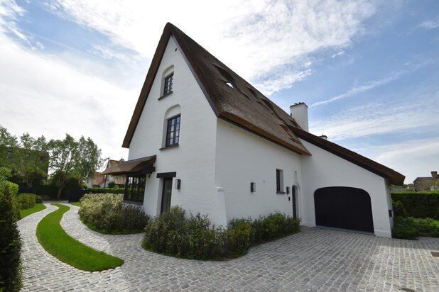 Villa au calme, à l'orée du Zoute, près du Kalfmolen...