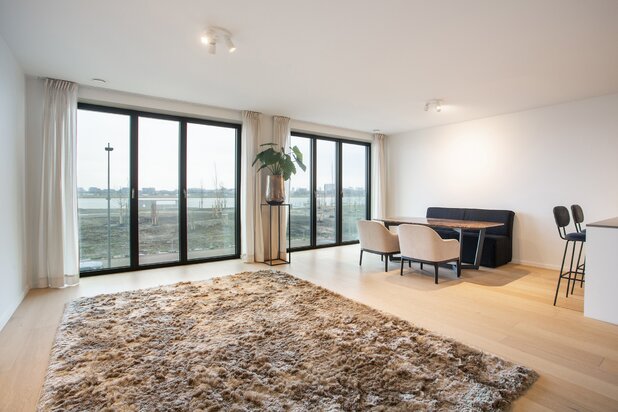 LUXURY APARTMENT WITH SCHELDE VIEW, 2 BEDROOMS AND TERRACE