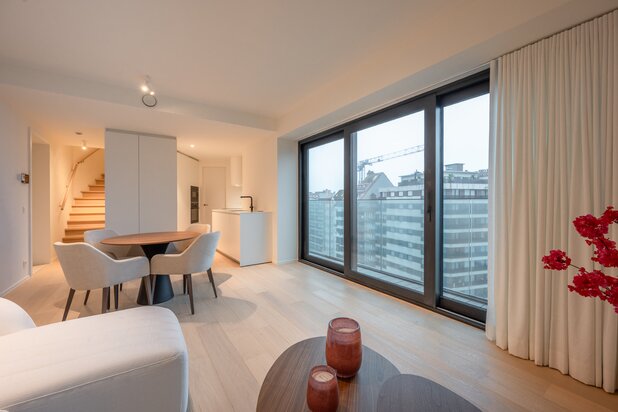 Prachtig appartement in de Heldentoren met zicht op zee