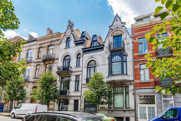 Villa te koop in Ixelles met referentie 19108133283