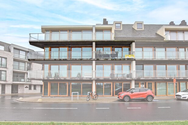 Luxueus appartement (152 m²) met rondom terrassen te Nieuwpoort-Stad.