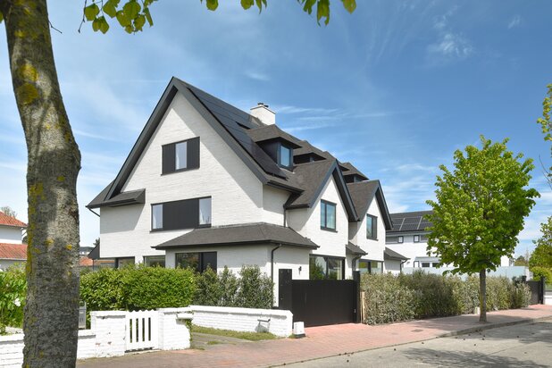 Kwalitatieve nieuwbouwvilla in een rustige en groene omgeving nabij het strand en Park 58 