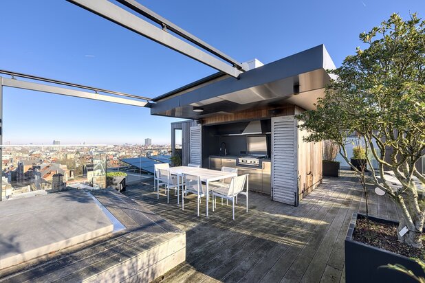 Churchill  penthouse avec rooftop vue sur les toits de Bxls