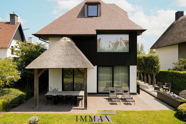 Uiterst exclusieve villa (2020) nabij de nieuwe golf 