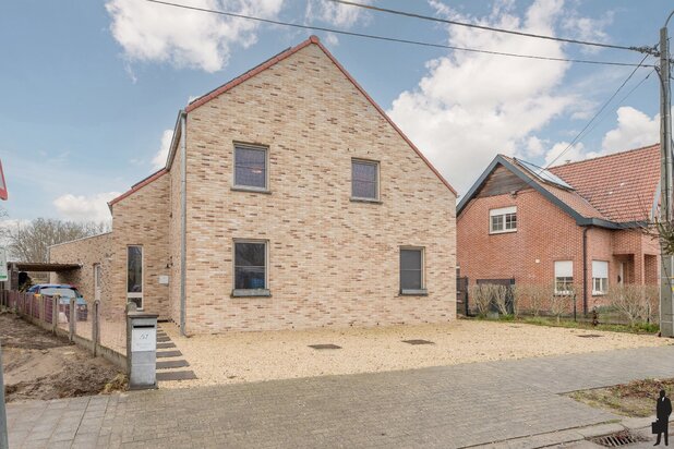 Volledig gerenoveerde woning op toplocatie te Bonheiden.