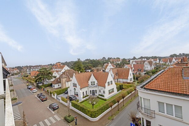 Penthouse met open zicht op de villa's te koop in Knokke!