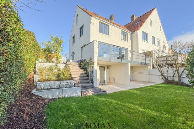 Villa pour couple avec jardin, superbement rénovée