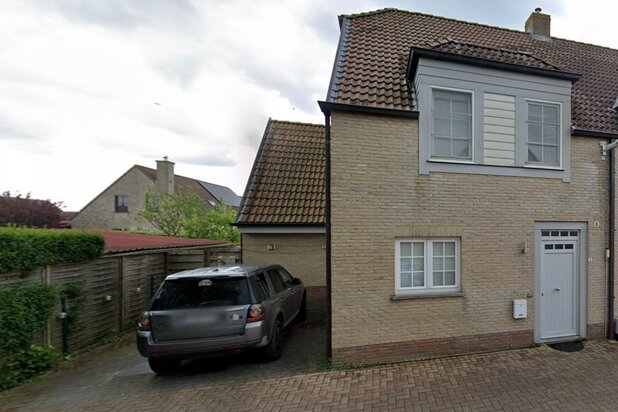 Volledig gerenoveerde woning gelegen in een rustige omgeving te Knokke-Heist.