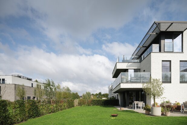 3-slpk appartement bijzonder charmant gelegen langs de schelde