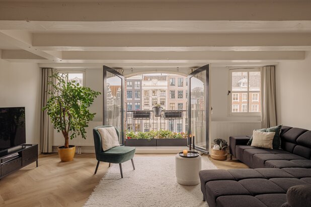 Appartement te koop in AMSTERDAM met referentie 19708541255