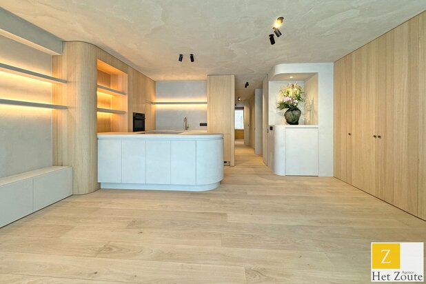 Luxueus gerenoveerd appartement op 30m van zee in Het Zoute