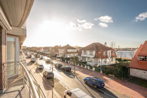 Turnkey flat for sale in Knokke - Koningslaan