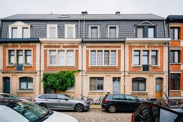 Pulhof neighbourhood: renovated family home with garden 