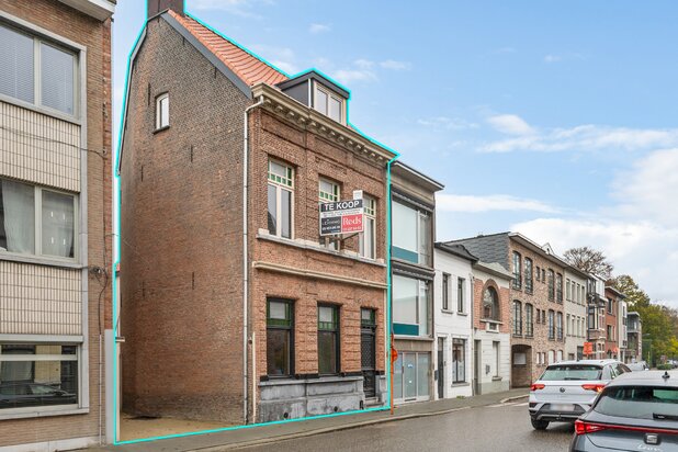 Prachtig gerenoveerde woning met bijgebouw - centrum Kontich