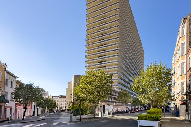 IMPRESSIONNANT DUPLEX PENTHOUSE AVEC VUE IMPRENABLE SUR BRUXELLES