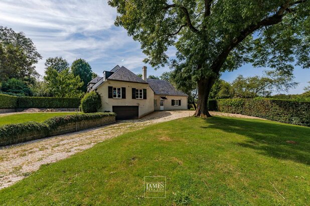 Prachtige klassieke villa op 30a in de Golfwijk