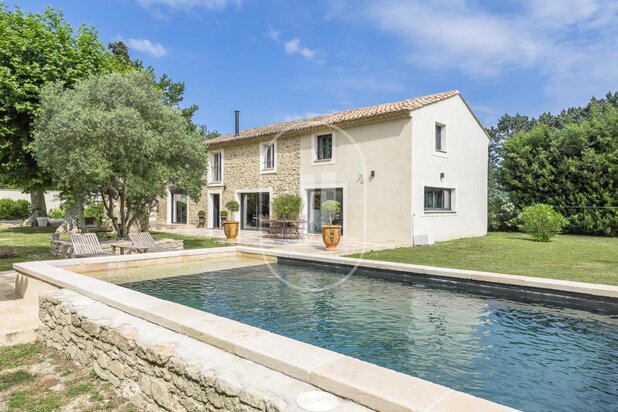 Beautiful house for sale between Isle-sur-la-Sorgue and Avignon