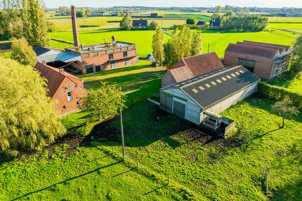 Fantastische roterij op de grens van Izegem en Lendelede