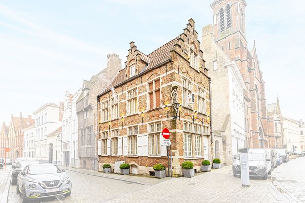 Huyze Vossensteert: Prachtig gerestaureerd herenhuis in Brugge