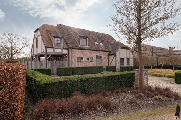 Prachtig landhuis met verzicht op 1906m² te Keerbergen.