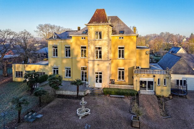 Te koop, Uniek Kasteeldomein (1850) in Vlaamse Ardennen – Luxe B&B, Wellness, Privéwoning & Bouwgrond op 3ha