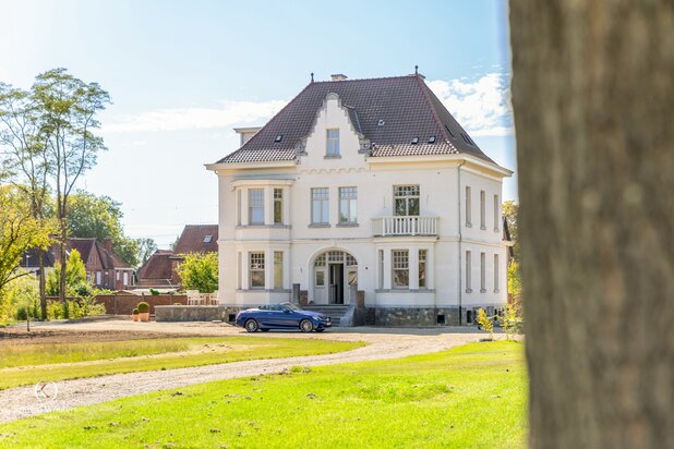 Uitzonderlijke villa met parktuin