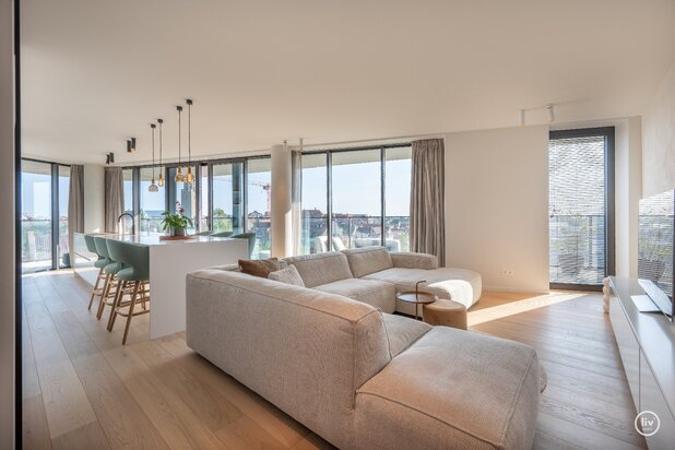 Nieuwbouwappartement van 140m² +  56m² terrassen met 3 grote slaapkamers 