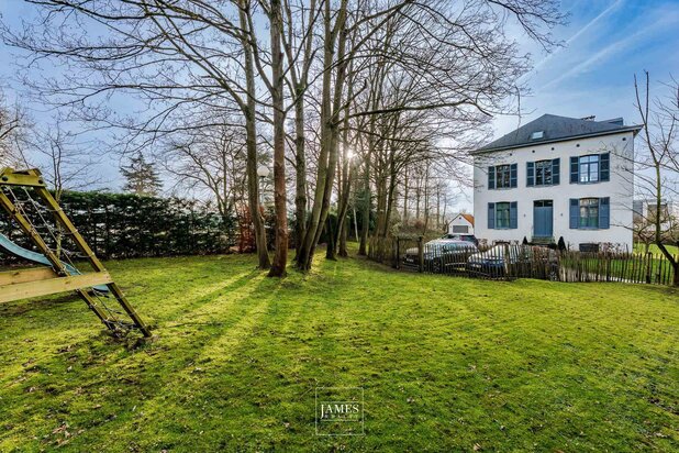 Villa te koop in Uccle met referentie 19708561272