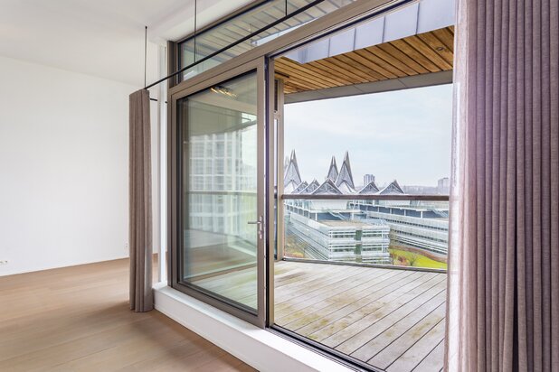 luxueuze, lichte penthouse ca 136 m² aan Park Nieuw Zuid