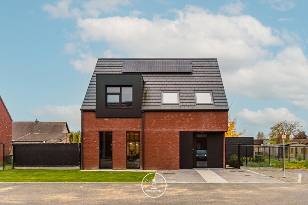 Moderne energiezuinige woning met 3 slpk en tuin in Berlare