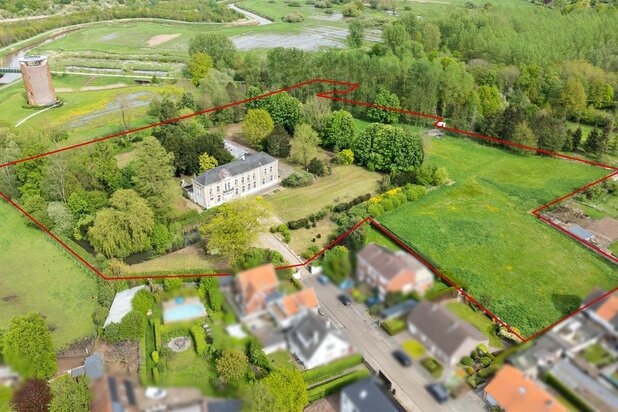 Uniek kasteel met 3 woonentiteiten op 3ha te Zichem