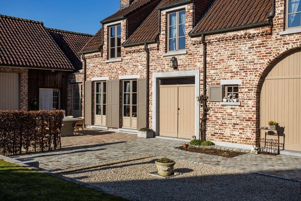 Restored farmhouse with rural location 