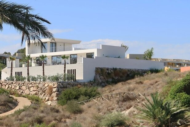 Villa moderne de luxe avec une vue magnifique sur le golf de Valle del Este - Vera - Costa Almería.