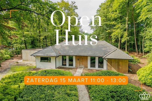 Trendy en volledig gerenoveerde gelijkvloers villa op oud kasteeldomein in Kapellenbos met o.a. een open leefruimte, Wellness /barruimte, 3-4 slaapkamers,  2 badkamers en knus overdekt terras op een zuid gericht perceel van 4.822 m²