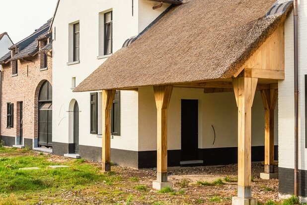 Projet 'VIER', maisons jumelées en construction à Destelbergen