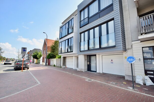 Casco meergezinswoning gelegen op de Natiënlaan te Knokke.